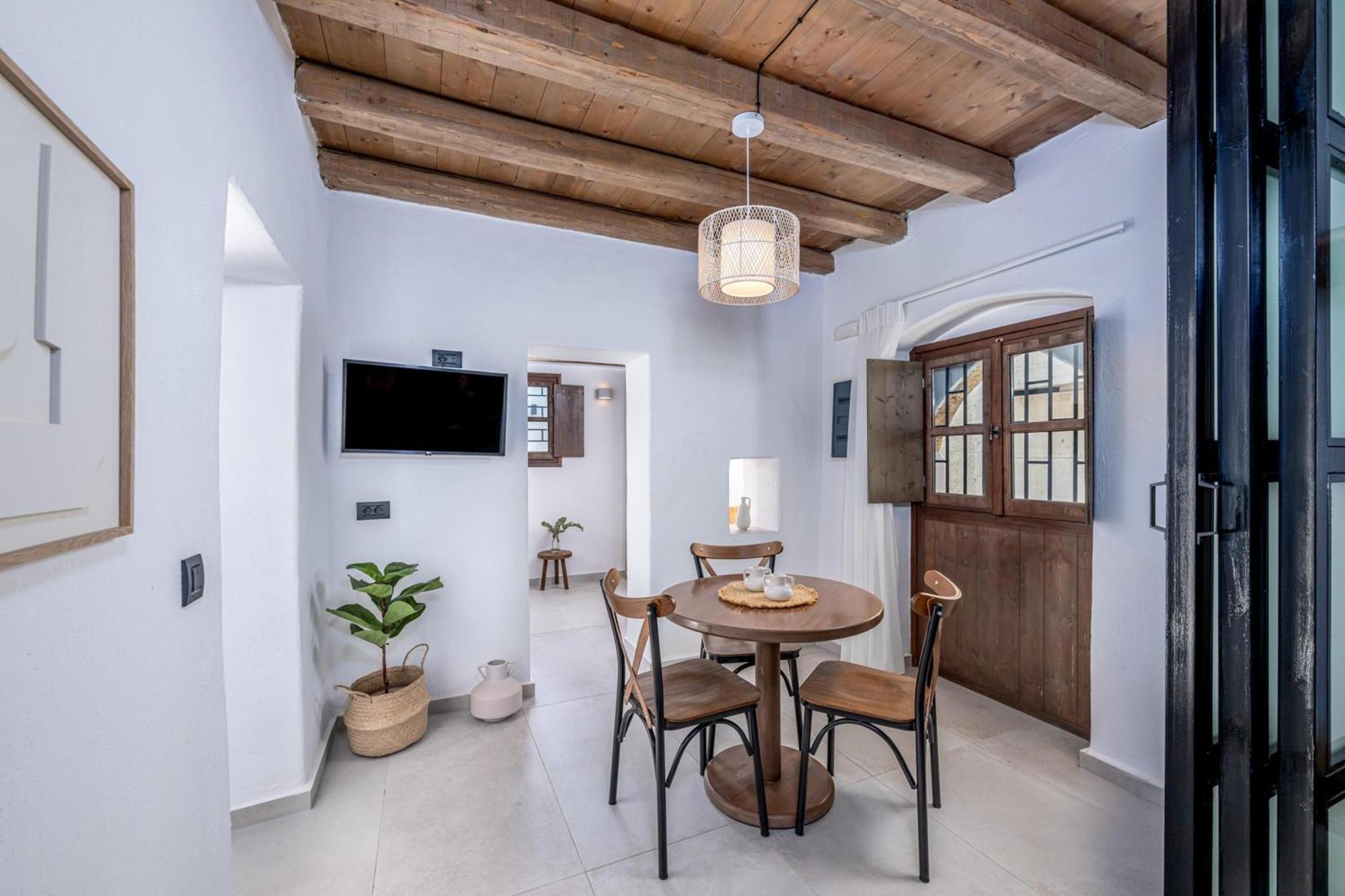 Elia Suites - Old Town Rhodes City エクステリア 写真